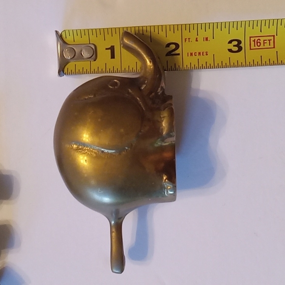 3 Brass Elephant interlocking candleholders - Picture 10 of 12